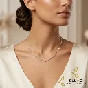 Cadena Viviana Gucci Plana Oro Laminado 18K Dorado 60 cm Persona.webp