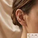 Earcuff con Microzircones + 2 perlas CoverGold.webp