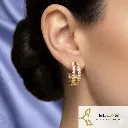 Arete Dos Promesas Oro Laminado 18K Dorado, Circonia Blanca, Largo 1 cm Ancho 0.4 cm perso.webp