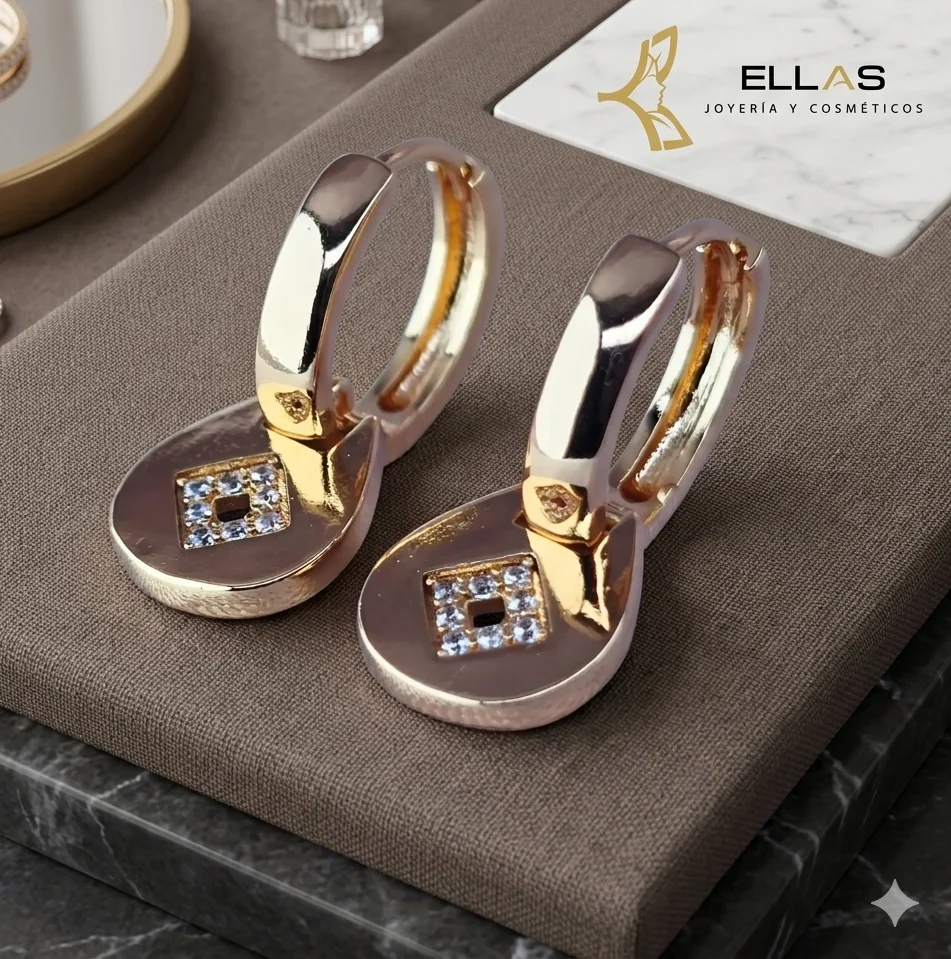 [WEBAROMBO] Arete Rombo Radiante Oro Laminado 18K Dorado, Circonia Blanca