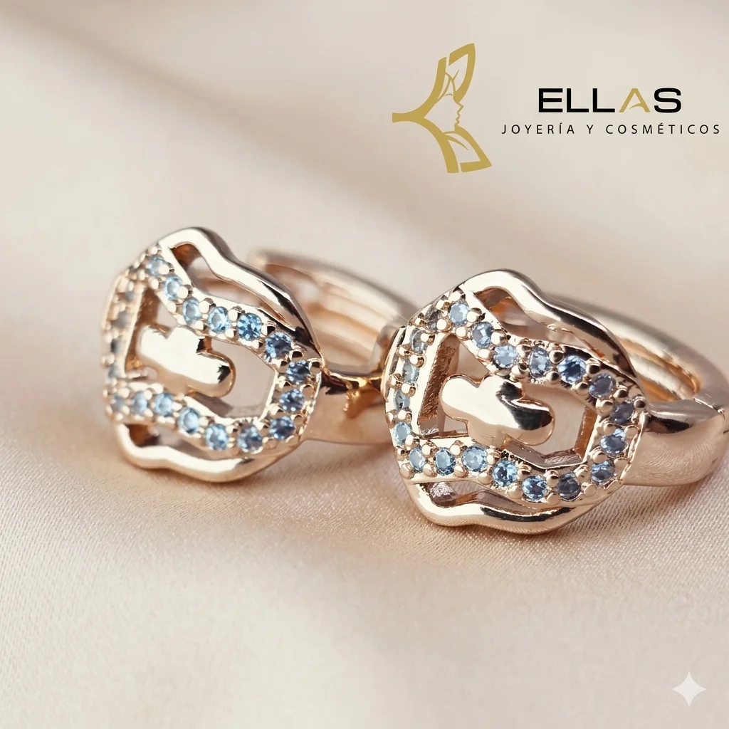 Huggie Escudo y Cruz Oro Laminado 18K Dorado/Circonia Blanca