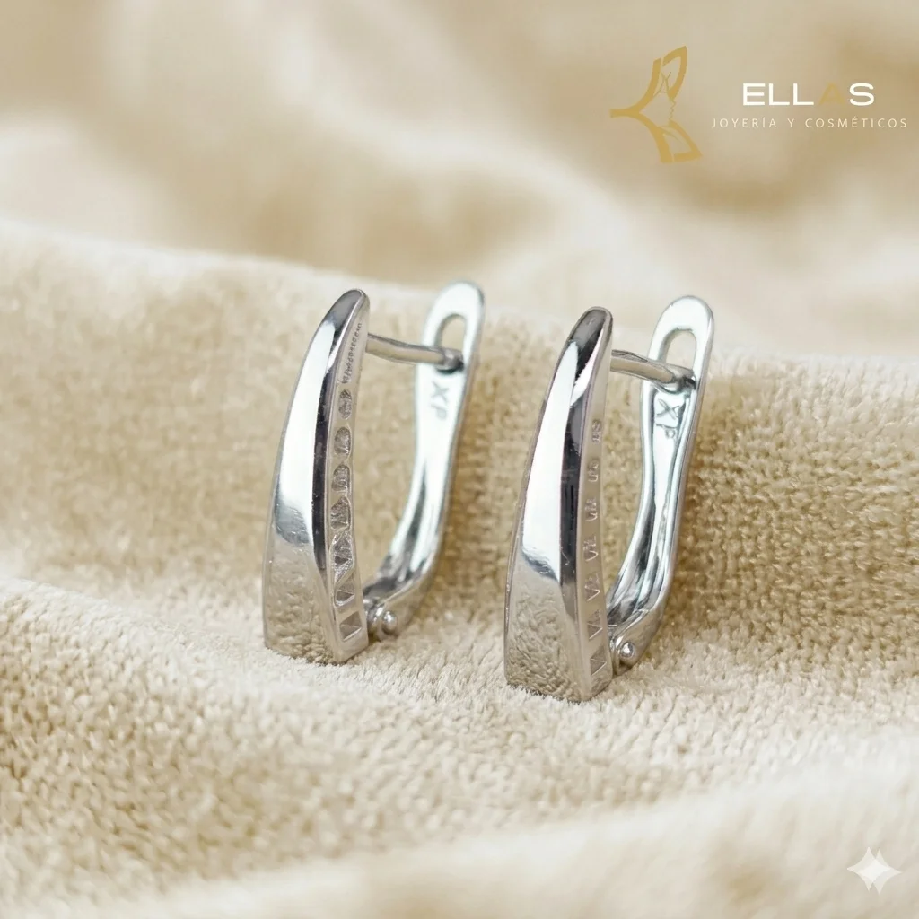 Huggie Bella Forma Oro Laminado 18K Blanco