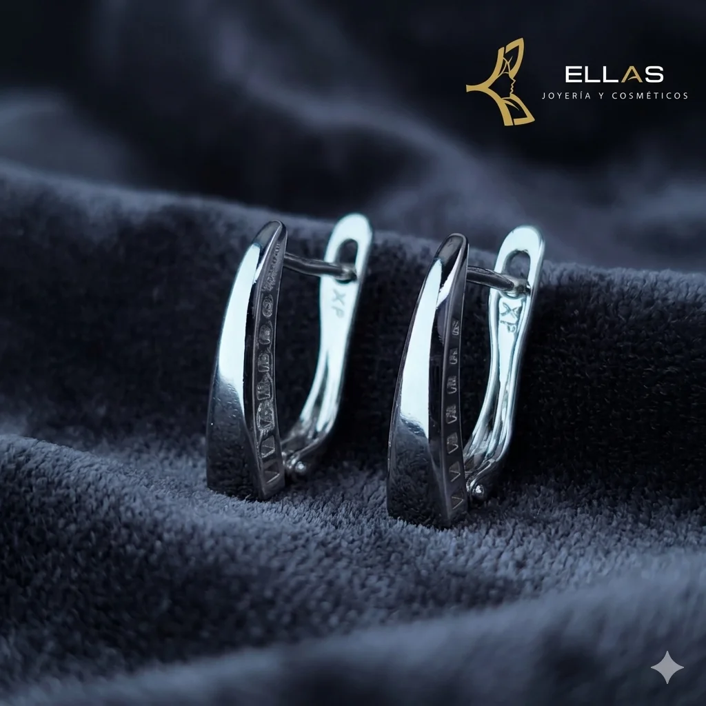 Huggie Bella Forma Oro Laminado 18K Blanco