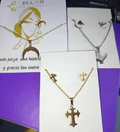 [JCVPA18] JUEGO DE COLLAR VARIADO PLATEADO EN ACERO